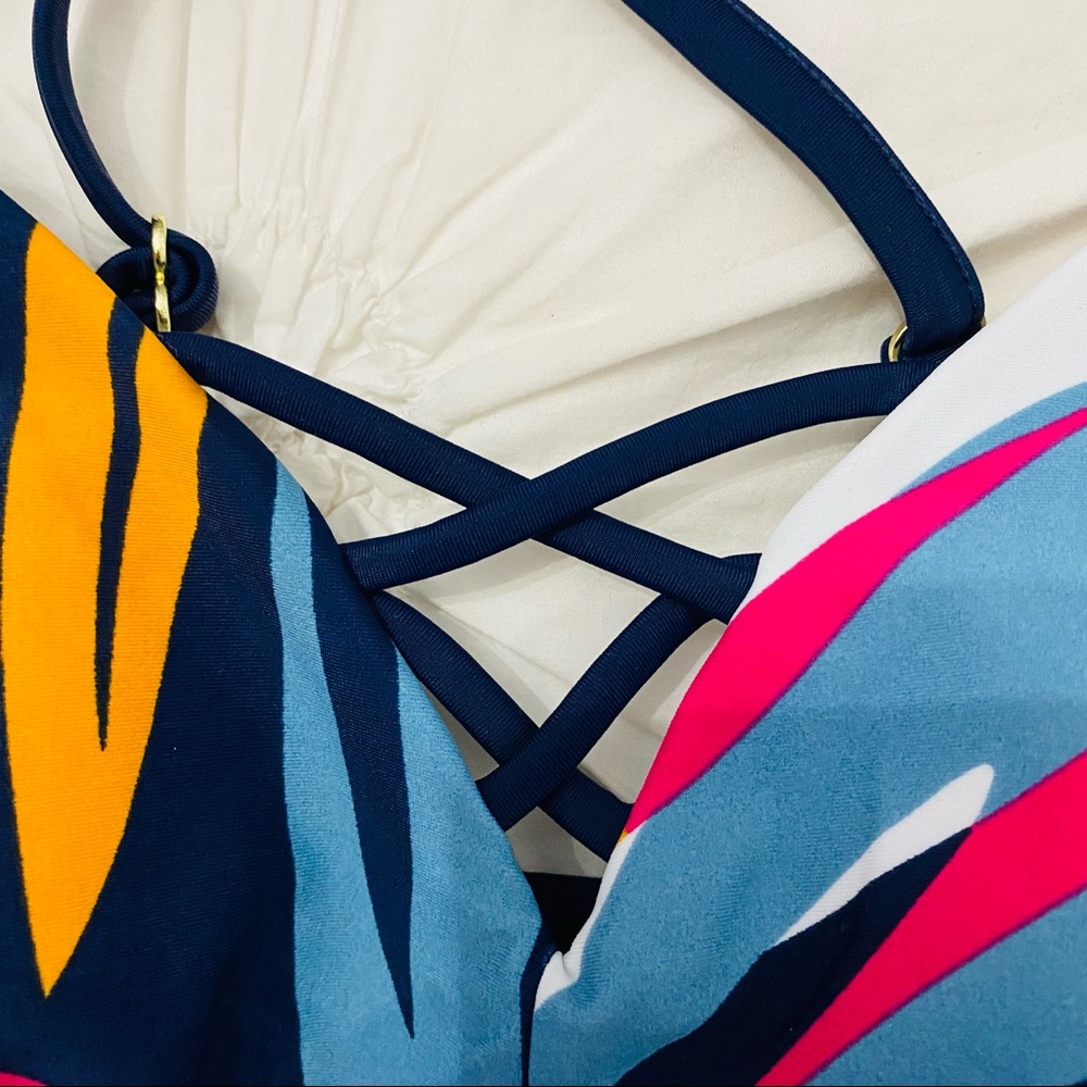 Pattern Swim Top - Picture 3 of 7